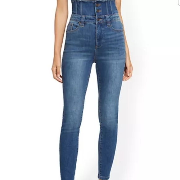 Super High-Waisted Corset Super-Skinny Jeans - Picture 2 of 4